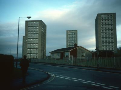 View of blocks on Allan Crescent and Tay Place