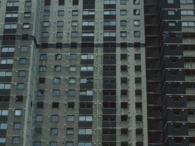 View of derelict Stirlingfauld Place block