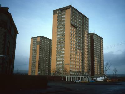 View of Castlebay Drive blocks