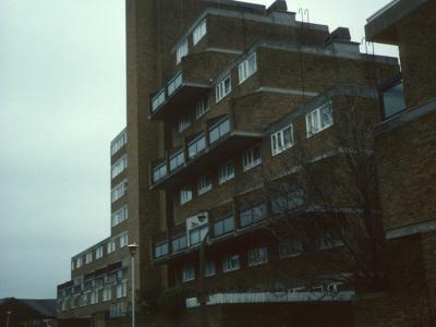 View of 16-58 Lampeter Square from Lundry Road