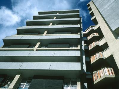 View of Keeling House from ground