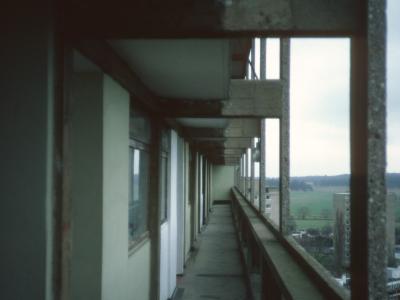 View along deck of Dunbridge House