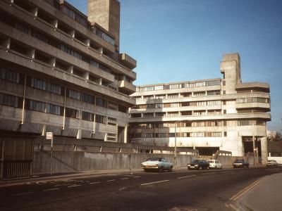 View of Wyndham Court from Blechynden Terrace